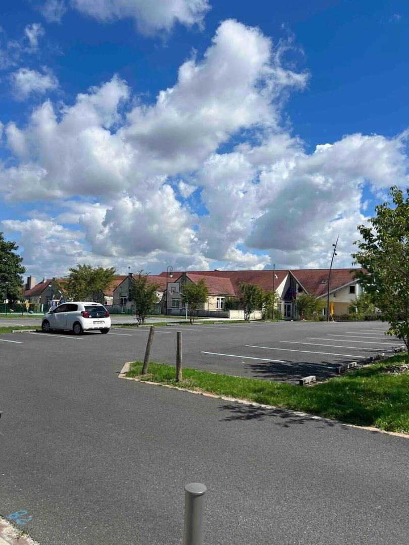 Studio Disneyland En 10 Min Paris 30 Min Μοντεβρέν Εξωτερικό φωτογραφία